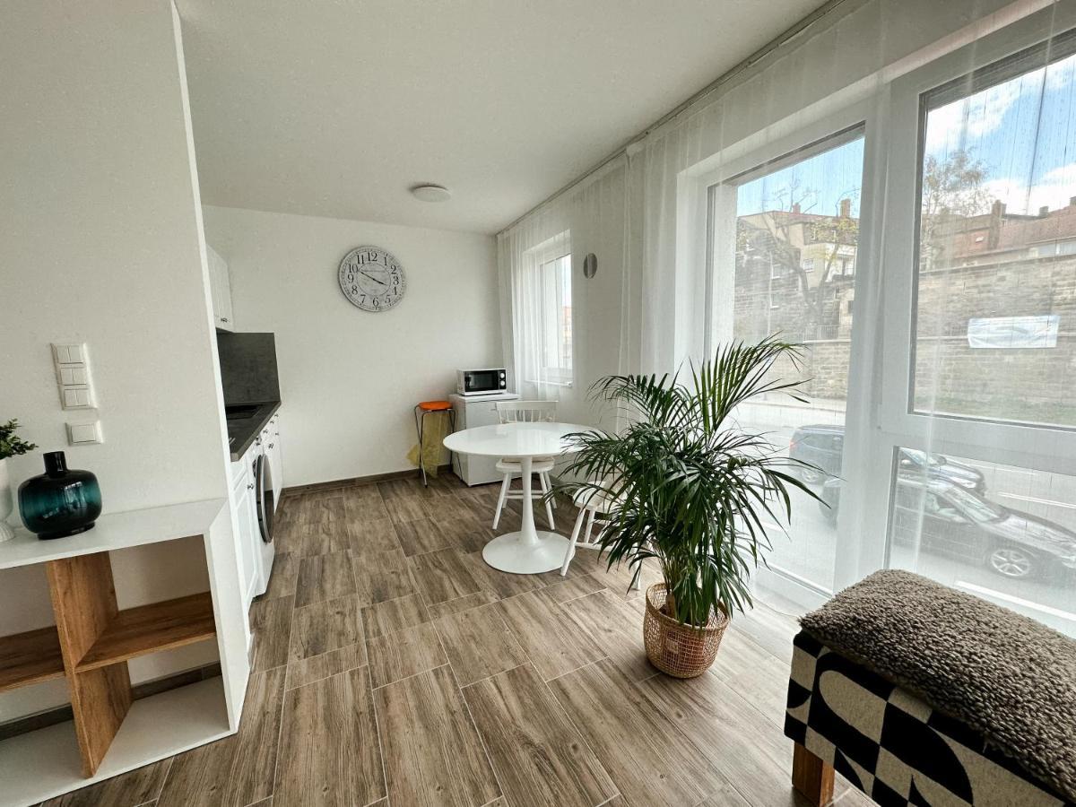 Sali Homes Elegant And Stylish Retreat In Heart Of Bayreuth, Close To River Dış mekan fotoğraf
